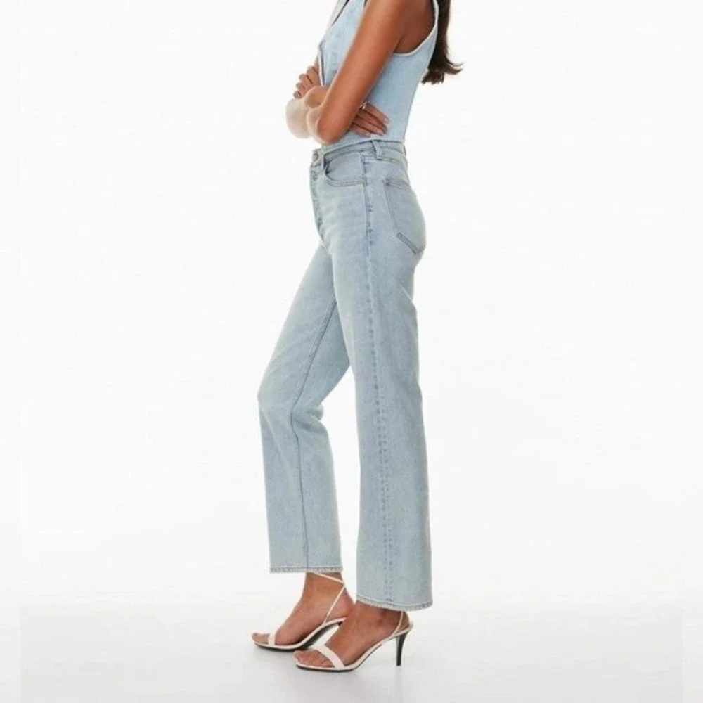 Aritzia The Arlo High Rise Straight Jeans Sz 28‎